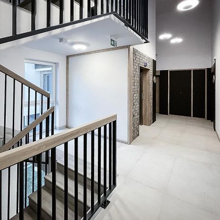 Apartament Clever 2 Kamienica Grochow وارسو المظهر الخارجي الصورة